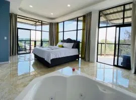 The Alexandria Marquis Hotel and Resort