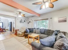 Near Saugatuck Dunes Pet-Friendly Fennville Home!