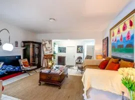 Miami Cheerful 4 bedroom home with free parking