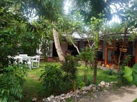 Vibushan Guest House, hotel v destinaci Nilaveli