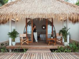 Sol Beach Koh Chang, отель в городе Чанг