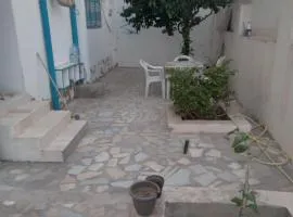 Younes House