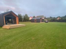 Domek Lubkowo Holliday – hotel w mieście Lubkowo
