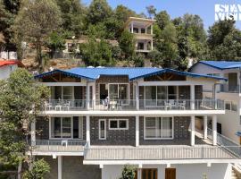 StayVista at Skylark Peaks with Outdoor Jacuzzi, khách sạn ở Nainital