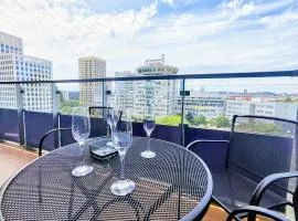 Mills - free parking - balcony with city view - close to Nivy mall