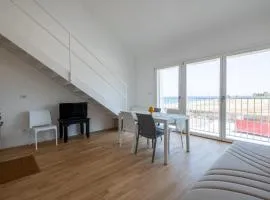 Angelina House - Sea Front Loft