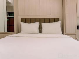 Simply Look and Comfy Studio at Tokyo Riverside PIK 2 Apartment By Travelio, hotel a Rawalembang