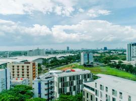 Homey and Compact Studio Apartment at B Residence By Travelio, hotel u gradu 'Tangerang'
