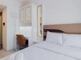 Relaxing Studio at Sky House BSD Apartment By Travelio