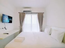 Strategic Studio Apartment Sky House BSD near AEON Mall By Travelio
