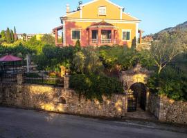 Le Chateau by CorfuΕscapes – hotel w mieście Corfu