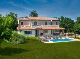Villa Luna