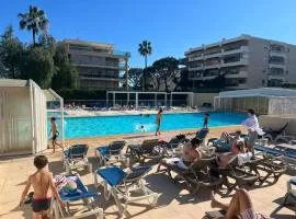 Studio agreable avec parking privé
