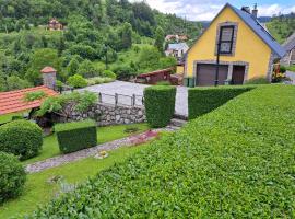Soba Erika, hotel in Fužine