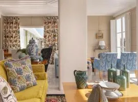 Dorion Hotel