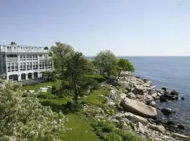Yankee Clipper Inn
