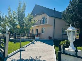 Gazdinstvo Popovic,Kucka Korita-Podgorica, хотел в Подгорица
