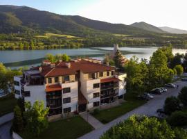 Pravets Lake Panorama Apartments, khách sạn golf ở Pravets