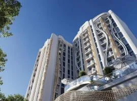 Skyline Towers Apartments