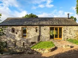 Thornyfield Barn