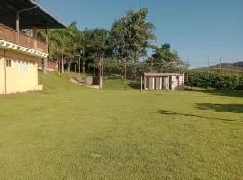 Pousada Vale Verde - Campo de Futebol- Piscina - Vista para Serra