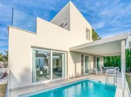 Awesome Home In Alcudia With Wifi