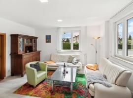 Stunning Apartment In Schleusingen, Hotel in Hinternah