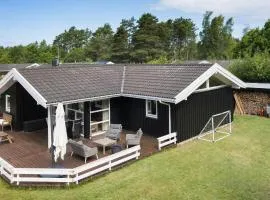 Nice Home In Højby With Wifi