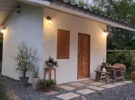 Kradandam Home & Cafe