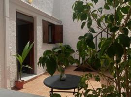 Isola Studio 1, hotel en Rodas