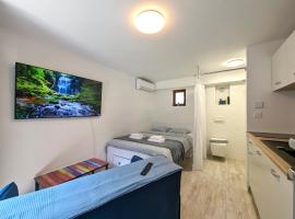 Four Studios, ξενοδοχείο σε Sesvete