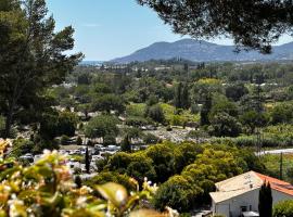 Mondello H&ocirc;tellerie Appartement de standing enti&egrave;rement r&eacute;nov&eacute;, 47m2 avec piscine Cannes