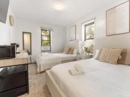 Bay Ridge ApartHotel
