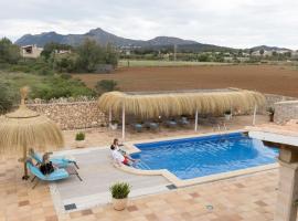 VIlla Mestral, hotel in Alcudia