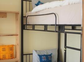 Joy surf camp, hotel v destinaci Agadir