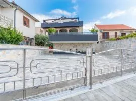 Apartments Rada