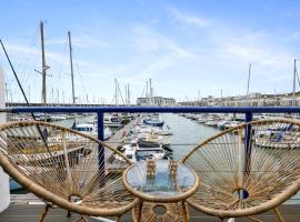Brighton Water Cabin at the Marina, Free Parking By My Getaways, hotel v destinaci Brighton & Hove
