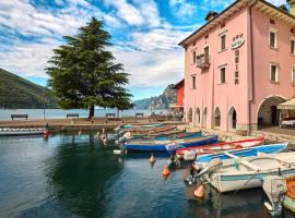 Hotel Geier, hotel v destinácii Nago-Torbole