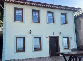 Karadeniz Aile Evi