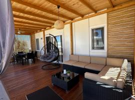 Holiday Sea Home 2023, hotel in Drage