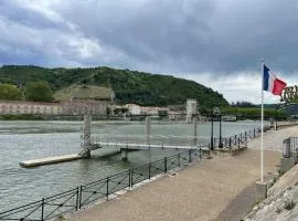 La Batellerie, vue sur Rhône