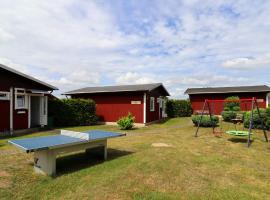 Attraktive Bungalows Räuberkuhle in Koserow, hotel a Ostseebad Koserow