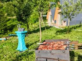 Merisi River & Mountain Retreat