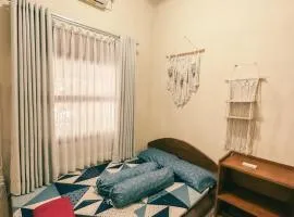 Sadewa homestay batukaras
