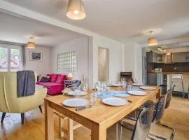 Maison familiale 8p avec jardin clos et accès plage à 650m - FR-1-788-17