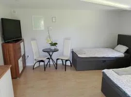 Apartament z ogrodem