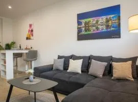 HANNIBAL - Design Apartment Orchidee 5, VW Nähe, Parkplatz, Küche, HighSpeed-WLAN, Fitness, Solarium