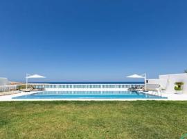 Dar Barsha: Beach front white sand and happiness, hotel v destinaci Rafrāf