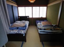 Private Twin Room in Ishinomaki, Non-Smoke, Free Parking, Cat Island, Wifi1, alojamiento con cocina en Ishinomaki