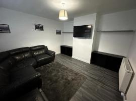 Large 3 bed property, ξενοδοχείο σε Whitehaven